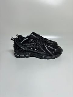 New Balance 1906, Fesyen Pria, Sepatu , Sneakers di Carousell