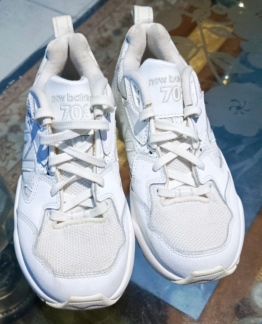 New Balance 708 Triple White Unisex, Fesyen Pria, Sepatu
