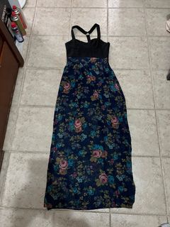 不是Zara／絲質長裙64215942601730110