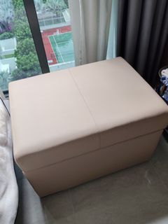(Category: ) located in . Submitted by souldelishpatisserie_sg (Listing ID 1356668802, Image 1). Description: .