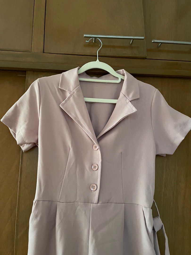 Pink Collared Jumpsuit (Category: Jumpsuits) located in Manila. Submitted by cloudymondi (Listing ID 1356705208, Image 2). Description: .