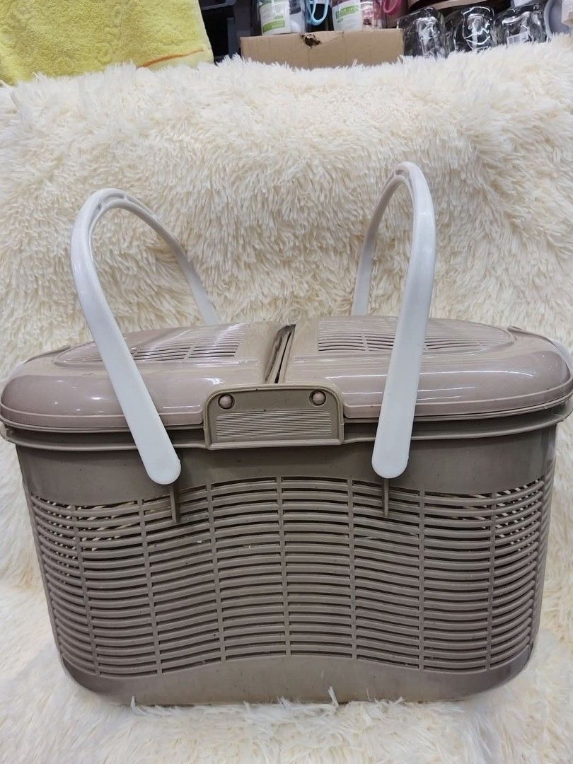 plastic basket (Category: Storage Boxes & Baskets) located in Manila. Submitted by asstditems (Listing ID 1356703493, Image 1). Description: mn Same day delivery via Lalamove Location: Manila Mop: Cod/Gcash payment.