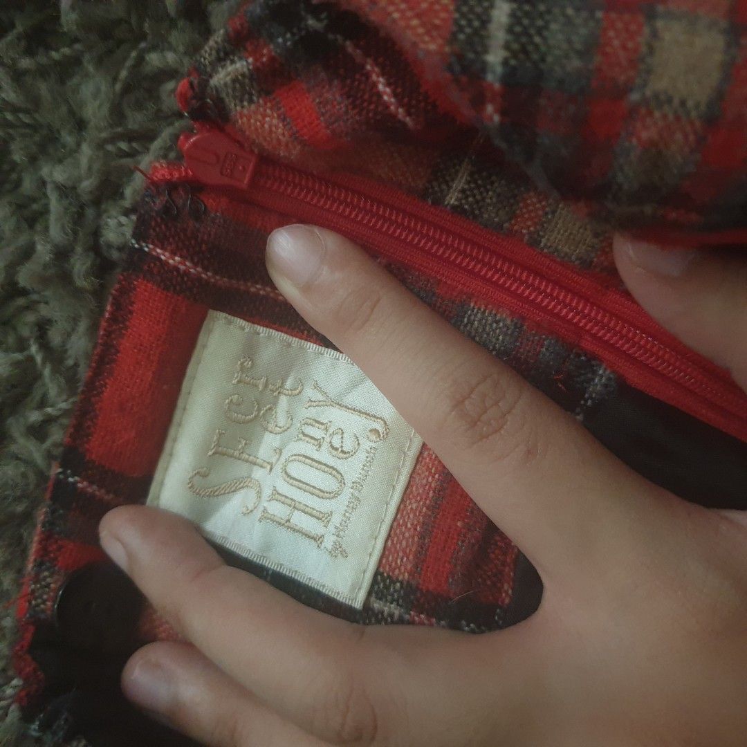 Red plaid skirt (Emo / Scene / Grunge) (Category: Skirts) located in Rizal. Submitted by ei0912 (Listing ID 1356666242, Image 2). Description: .