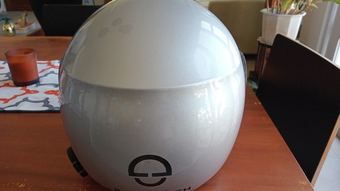 Schuberth C3 Elite modular helmet (Category: Helmets and other Riding Gears) located in Calamba. Submitted by rvsrealty1 (Listing ID 1355969268, Image 3). Description: repriced C3 Elite SPECIFICATIONS: Double visor Wind tunnel tested. Pinlock ready visor. Anti-Roll-Off retention System. Specialized EPS foam. COOLMAX helmet liner. Removable liner and cheek pads. Quick-release push button fastener. S.T.R.O.N.G fibre construction. Size: medium.