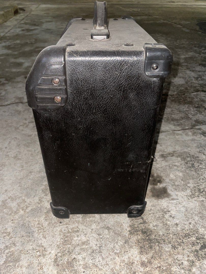 Spider IV 15 Amplifier 15watts 1x8 (Category: Soundbars, Speakers & Amplifiers) located in Quezon City. Submitted by shndm25 (Listing ID 1356656886, Image 3). Description: Still negotiable RFS: Decluttering .