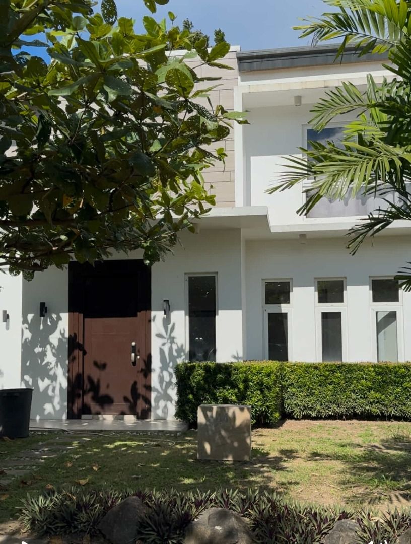 Stonecrest San Pedro (Category: House & Lot) located in Taguig. Submitted by lesrealtor_servantsoulrealty (Listing ID 1356643635, Image 1). Description: House and Lot for Sale located at StoneCrest San Pedro Laguna 30M CGT Included, Negotiable .