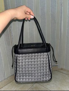 (Kategori: ) berada di . Dikirim oleh prelovedbyxavi (ID iklan 1356699885, Gambar 1). Deskripsi: .