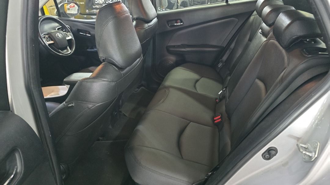 Toyota Prius Hybrid Car Rental ✨PHV✨ Grab Gojek Tada Ryde From $70/day62887424833538113