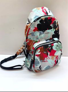 (Kategori: ) berada di . Dikirim oleh lusianacalysta (ID iklan 1355760504, Gambar 1). Deskripsi: .