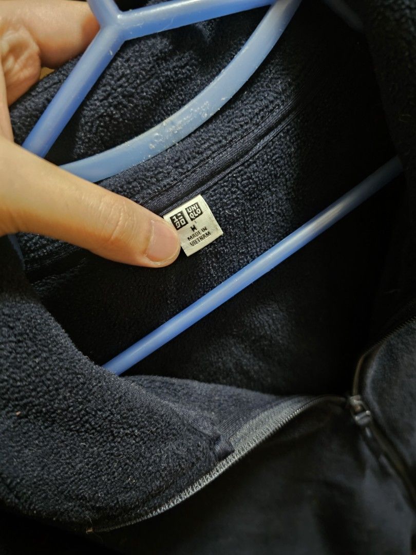 Uniqlo fleece jacket (Category: Coats, Jackets and Outerwear) located in Antipolo. Submitted by satisfactorylemon (Listing ID 1356696374, Image 3). Description: Uniqlo fleece jacket Barely used, maybe once or twice lang No issues.
