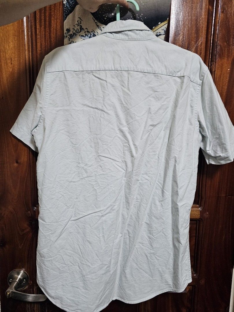 Uniqlo oxford polo (Category: Formal Shirts) located in Antipolo. Submitted by satisfactorylemon (Listing ID 1356719812, Image 2). Description: Uniqlo short sleeved oxford polo No issues, no stains Used once or twice only Decluttering.