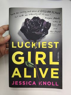 (Category: ) located in . Submitted by bella_books (Listing ID 1356651370, Image 1). Description: .