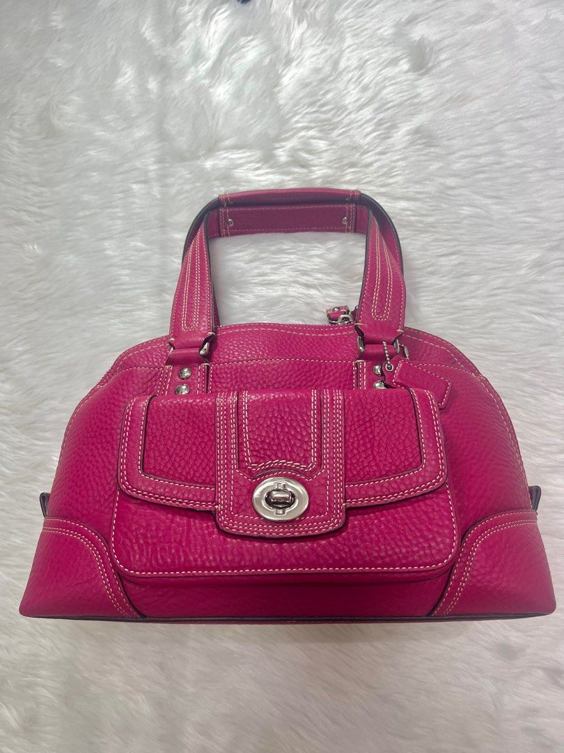 Vintage Coach Medium Pink Satchel (Category: Luxury Bags & Wallets) located in Pasig City. Submitted by vintageee.diaries (Listing ID 1356726565, Image 1). Description: low ballers will be ignored‼️ Condition: 10/10 ༯ Leather : Excellent Condition ༯ Hardware: Excellent Condition ༯ Rubber Lining: Excellent Condition ༯ Interior: Excellent Condition Issue/s: ❥ None ✨ (Please refer to the posted photos for a clearer view and feel free to zoom in for 