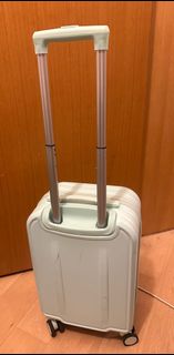 （分類：）位於 。 由 hung6luk 提交（商品編號 1356968987，圖片 1）。簡介： 。