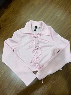 (Category: ) located in . Submitted by kinoverflowcloset (Listing ID 1356822863, Image 1). Description: .