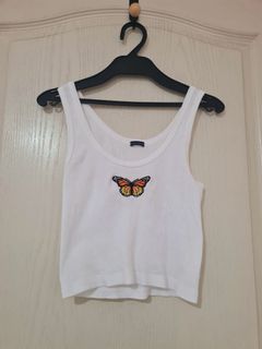 (Category: ) located in . Submitted by chicmood (Listing ID 1356889973, Image 1). Description: .