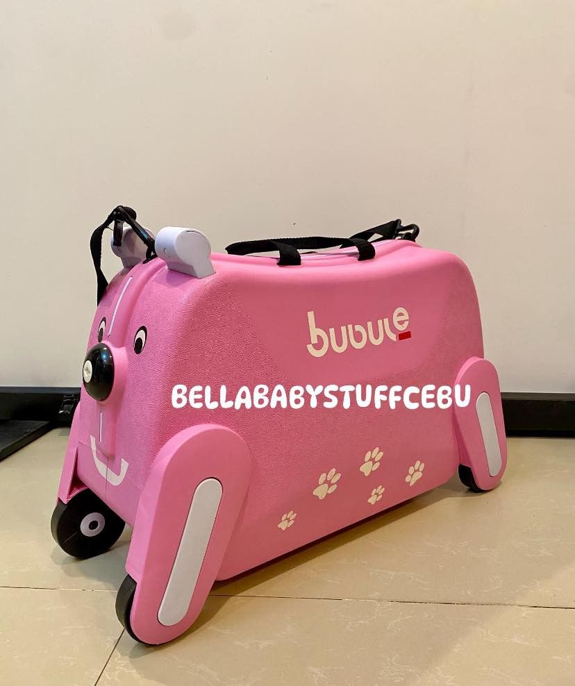bubule Ride On Kids Luggage (Category: Other Babies Going Out Needs) located in Cebu City. Submitted by bellababystuffcebu (Listing ID 1356887257, Image 1). Description: bubule Ride On Kids Luggage Preloved in very Like New Condition Please see video for reference https://fb.watch/y5sSsqEkRJ/? PICK UP TALISAY DELIVERY BUYERS EXPENSE COD AVAILABLE.