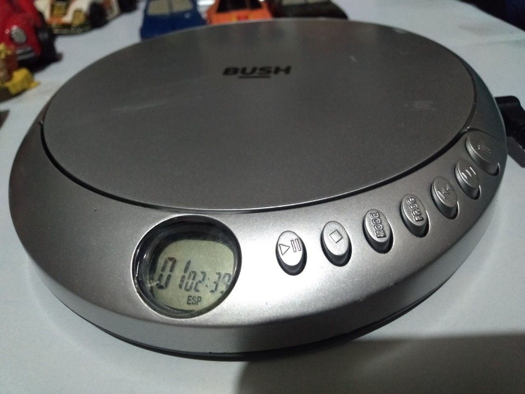 BUSH portable cd player working (Category: Portable Music Players) located in Davao. Submitted by jeffsantos (Listing ID 1356818016, Image 2). Description: no issues, all working.