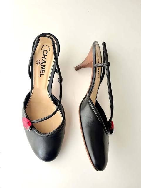 Buying Chanel Lady Bug heels (Category: Sneakers & Footwear) located in Vigan. Submitted by mr.looking (Listing ID 1356974649, Image 3). Description: Buying Chanel Lady Bug heels Any size Message me for offers.