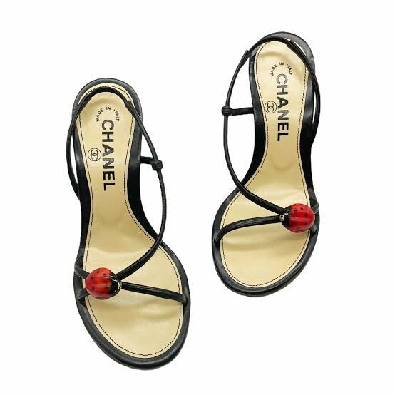 Buying Chanel Lady Bug heels (Category: Sneakers & Footwear) located in Vigan. Submitted by mr.looking (Listing ID 1356974649, Image 2). Description: Buying Chanel Lady Bug heels Any size Message me for offers.