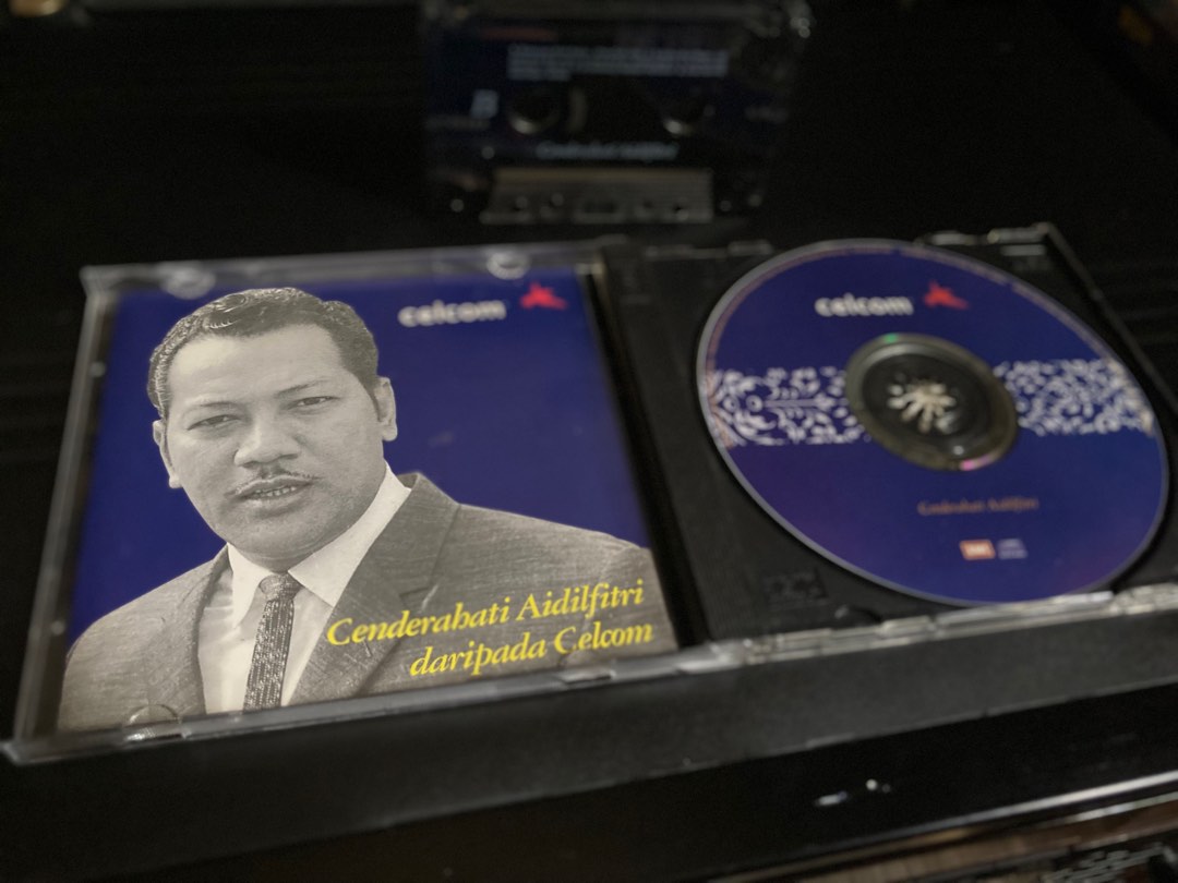 Cd raya celcom, Hobbies & Toys, Music & Media, CDs & DVDs on Carousell