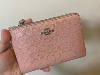 Coach single zip wrislet wallet