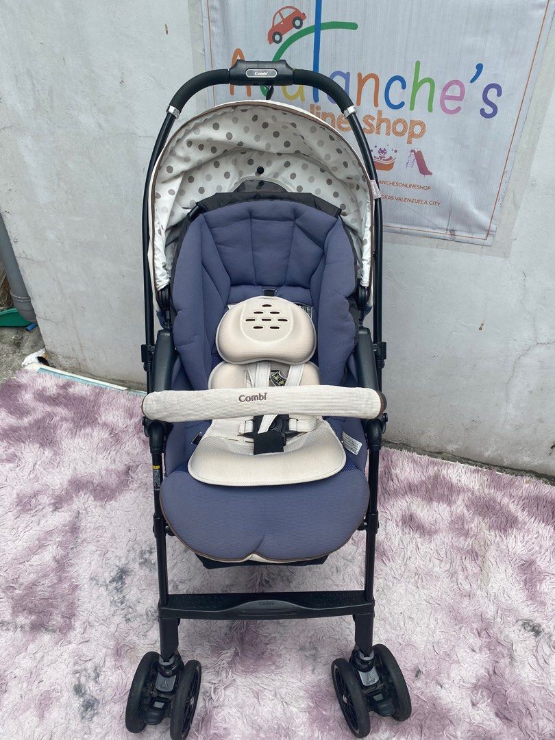 Combi Handy A4cas Stroller (Category: Strollers) located in Manila. Submitted by avalanchesonlineshopmainacount (Listing ID 1356833995, Image 1). Description: Budget meal stroller wash and ready to used.