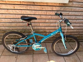 (Category: ) located in . Submitted by cbyrne (Listing ID 1356858384, Image 1). Description: .