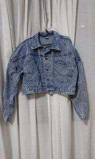 (Category: ) located in . Submitted by milllenaj (Listing ID 1356917572, Image 1). Description: .