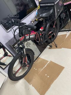 （分類：）位於 。 由 hk1274 提交（商品編號 1356898267，圖片 1）。簡介： 。