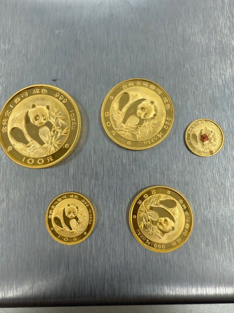 Gold panda coins (Category: Currency) located in Taguig. Submitted by aaustriaaa (Listing ID 1356895860, Image 1). Description: 1oz 1/2 1/4 1/10 1/20 SET .