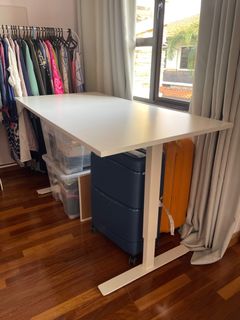 (Category: ) located in . Submitted by shopripreloved (Listing ID 1356912296, Image 1). Description: .