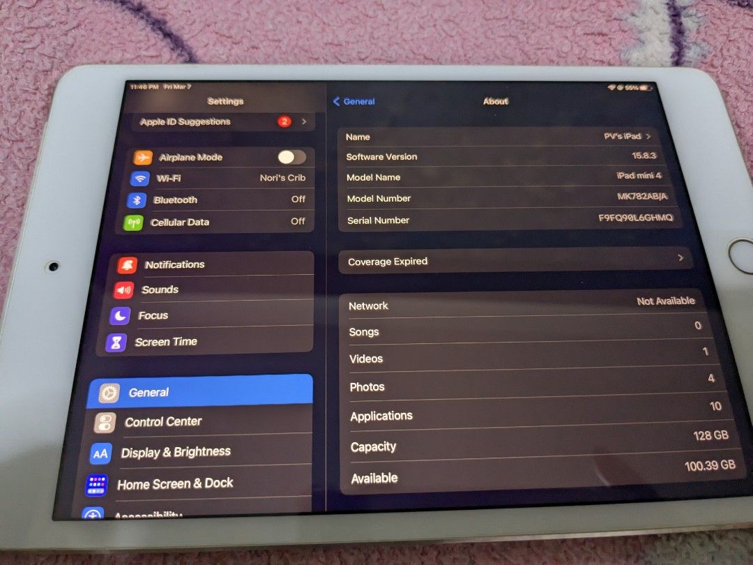 iPad mini 4 LTE 128gb (Category: iPad) located in San Juan City. Submitted by isneaky (Listing ID 1356958179, Image 1). Description: Complete w/ box Smooth 99% small dent near lightning port San Juan City.