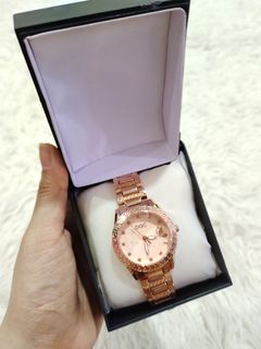 (Kategori: ) berada di . Dikirim oleh thrift_storeee (ID iklan 1356969625, Gambar 1). Deskripsi: .