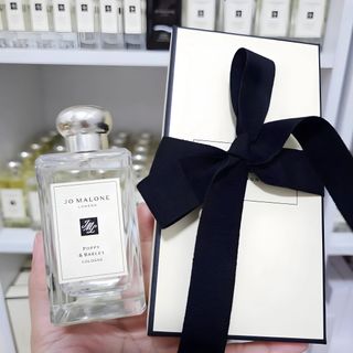 (Category: ) located in . Submitted by perfume.legend (Listing ID 1356978724, Image 1). Description: .