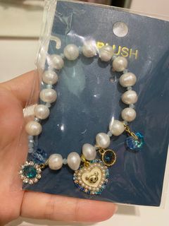 (Category: ) located in . Submitted by flutterbuys (Listing ID 1356862361, Image 1). Description: .