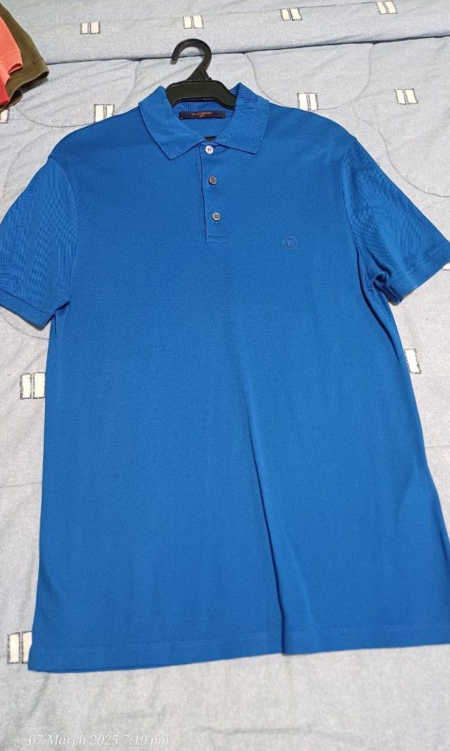 LV MENS POLO SHIRT (Category: Luxury Apparel) located in Pasay City. Submitted by airaonlineshops (Listing ID 1356935509, Image 2). Description: Good condition looks new used 3x only size small legit lv 12k.