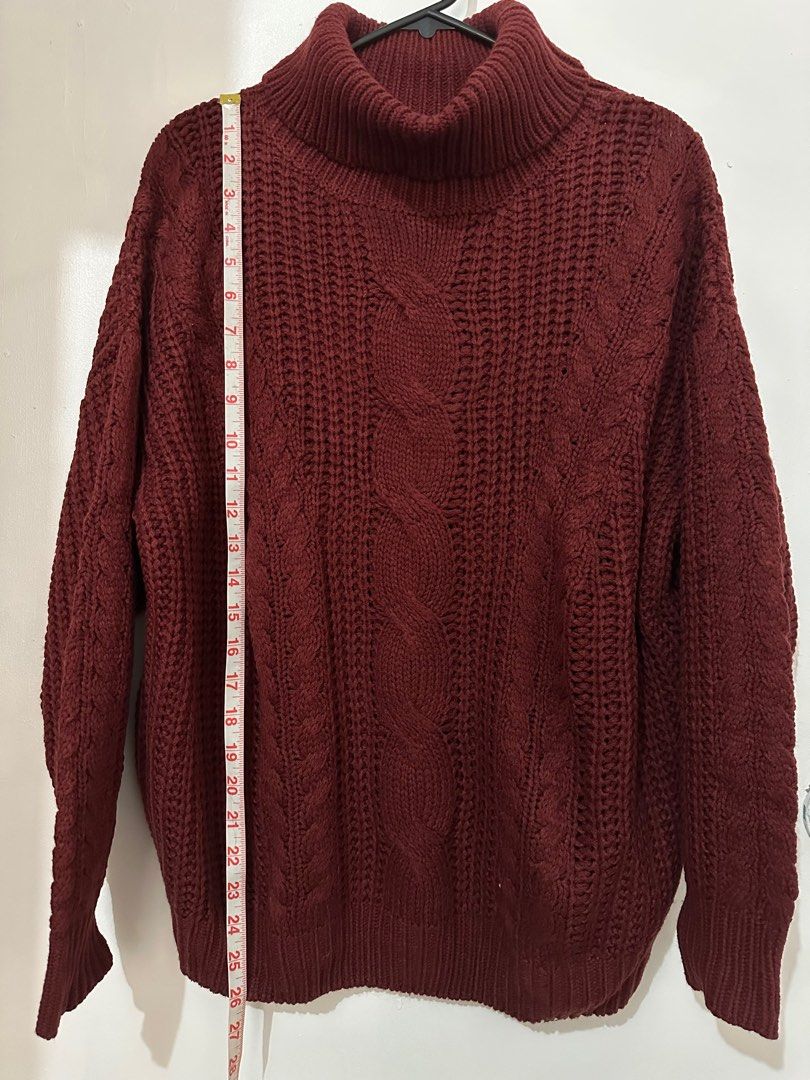 Maroon Turtleneck (Category: Longsleeves) located in Antipolo. Submitted by decluttertosave (Listing ID 1356842381, Image 2). Description: Used once only in Tokyo, Japan last Feb 2025.
