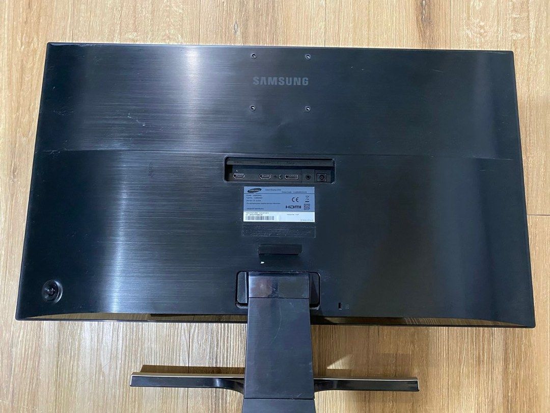MONITOR SAMSUNG 4K UHD, Computers & Tech, Parts & Accessories, Monitor ...