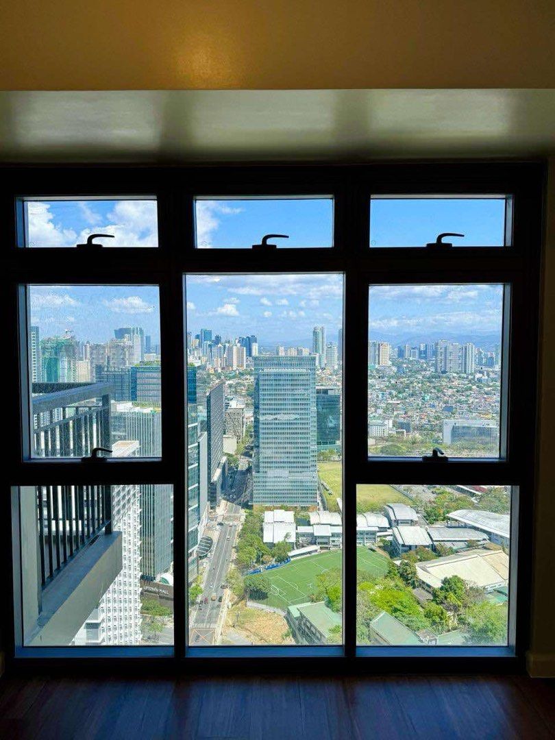 PARK TRIANGLE RESIDENCES BGC 1 BEDROOM UNIT (Category: Apartments & Condos) located in Makati City. Submitted by annaleelim (Listing ID 1356823825, Image 3). Description: ✅FOR SALE ✅PARK TRIANGLE RESIDENCES BGC 1 Bedroom unit with balcony Floor area: 59 sqm Facing 11th avenue North west No parking slot 18M GROSS .