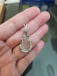 (Category: ) located in . Submitted by bouvardia.summer (Listing ID 1356899065, Image 1). Description: .