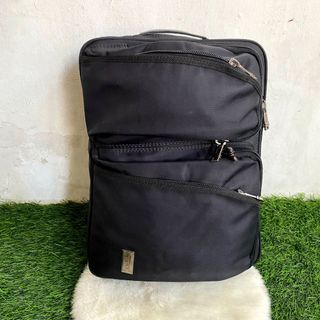 (Kategori: ) berada di . Dikirim oleh arrinnaa (ID iklan 1356873310, Gambar 1). Deskripsi: .