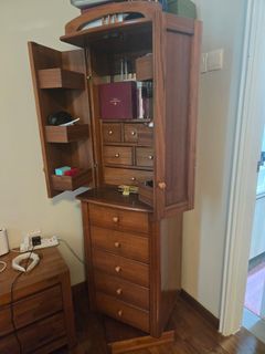 (Category: ) located in . Submitted by sarahong2012 (Listing ID 1356851100, Image 1). Description: .