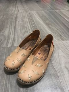(Kategori: ) berada di . Dikirim oleh thrift.bylaa (ID iklan 1356936510, Gambar 1). Deskripsi: .