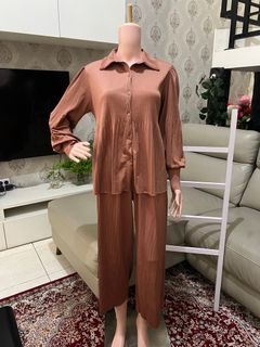 (Kategori: ) berada di . Dikirim oleh Homiyami (ID iklan 1356923689, Gambar 1). Deskripsi: .