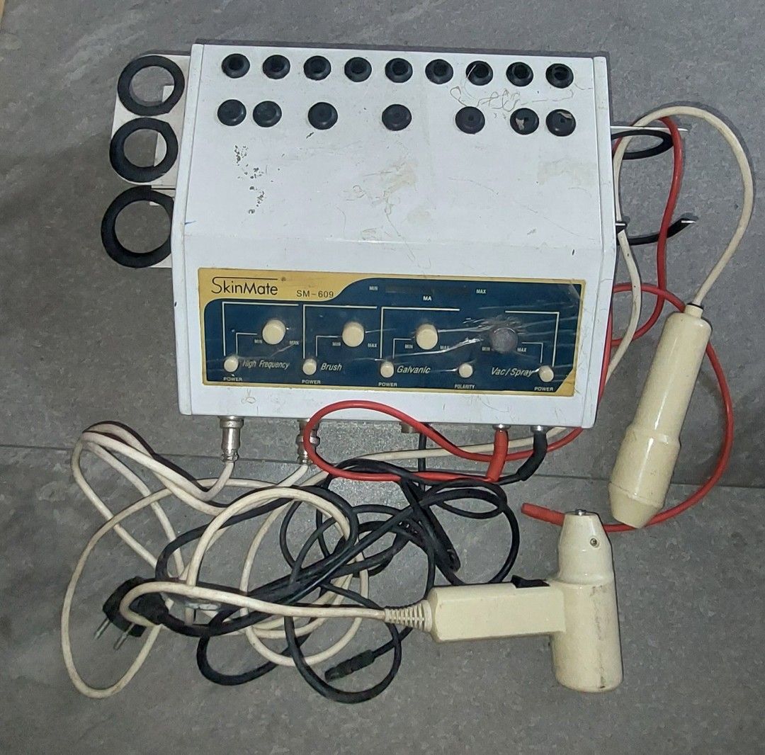 Skinmate SM-609 multi-function facial machine (Category: Face Care) located in Quezon City. Submitted by tetil22365 (Listing ID 1356858073, Image 1). Description: Skinmate SM-609 multi-function facial machine mop: gcash mod: lalamove ( sf c/o buyer) rfs: decluttering.