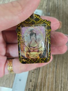 (Category: ) located in . Submitted by grab_it_fashion (Listing ID 1356815762, Image 1). Description: .