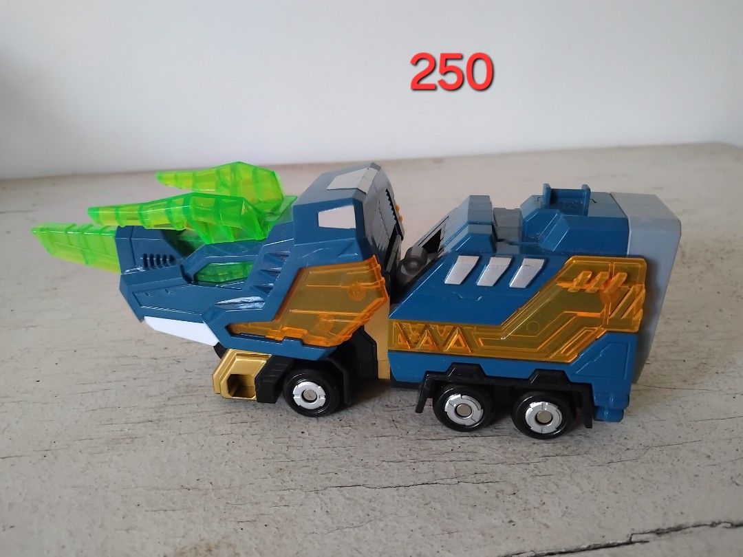 Tobots Transformers (Category: Action & Battle Toys) located in San Fernando. Submitted by imlikeabird (Listing ID 1356889234, Image 2). Description: tobots Transformers for Sale prices on each pics.