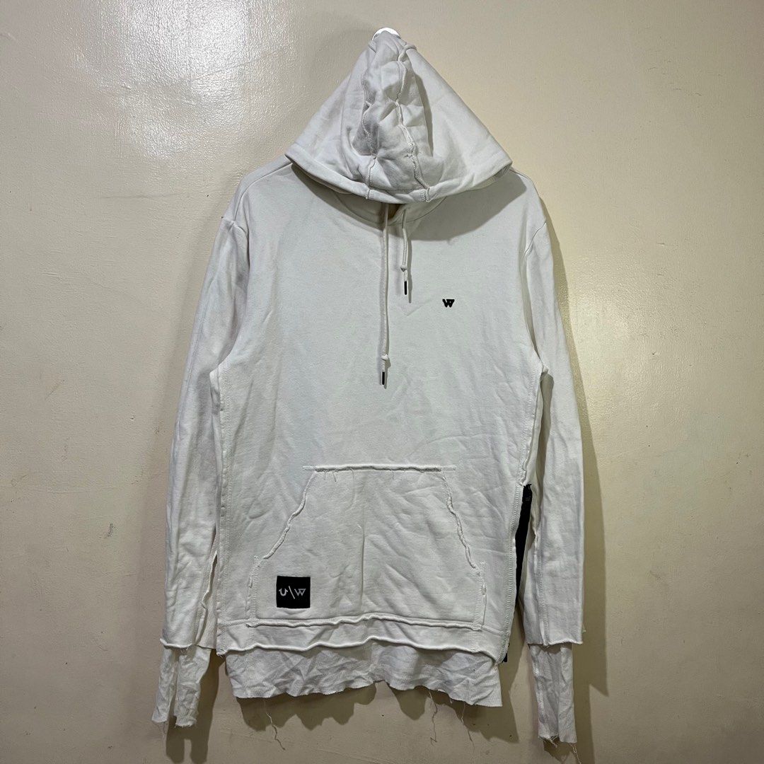 True Religion - Russell Westbrook White Hoodie (Category: Hoodies) located in Calamba. Submitted by lgnhustler_18 (Listing ID 1356912925, Image 2). Description: True Religion - Russell Westbrook White Hoodie Size Medium Length: 28.5 inches Width: 23 inches Sleeve Length: 24 inches Shoulder: 20.5 inches Excellent condition Need wash!.