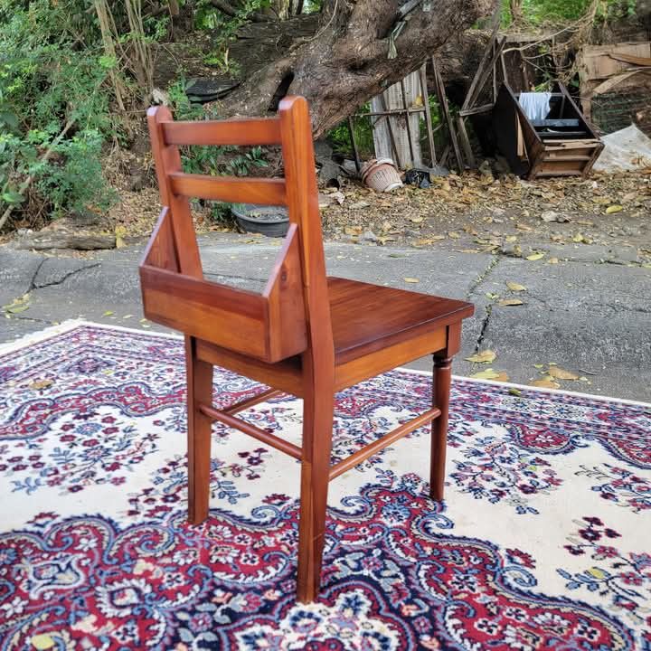 Vintage study chair (Category: Chairs) located in Bulacan. Submitted by mgcasimiro081079 (Listing ID 1356922576, Image 3). Description: 2700 Php - Vintage Study Chair Available/ Strong and sturdy piece Has a shelf at the back Solid wood material Great condition - very minimal scratches/scuffs Please check photos first before buying.✅️ PM to purchase/inquire 🧡 Please manage your expectations. All items are Secondhand or Vintage UNLESS stated othe